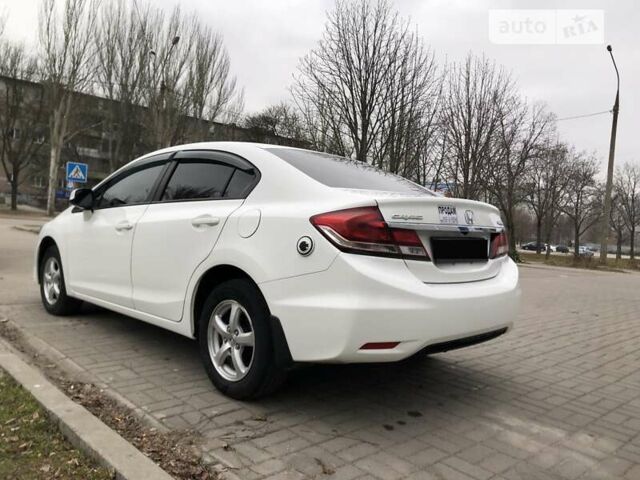 Хонда Цивик, объемом двигателя 1.8 л и пробегом 78 тыс. км за 9999 $, фото 5 на Automoto.ua