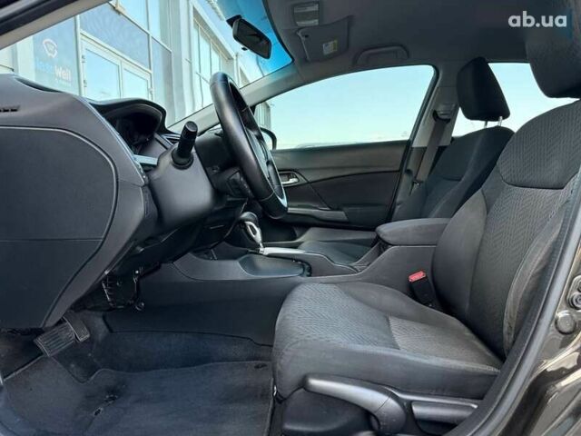 Хонда Цивик, объемом двигателя 1.8 л и пробегом 176 тыс. км за 9500 $, фото 13 на Automoto.ua