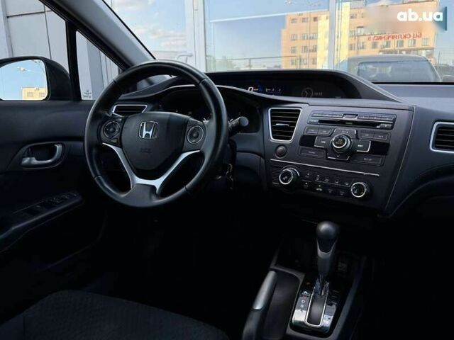 Хонда Цивик, объемом двигателя 1.8 л и пробегом 176 тыс. км за 9500 $, фото 9 на Automoto.ua
