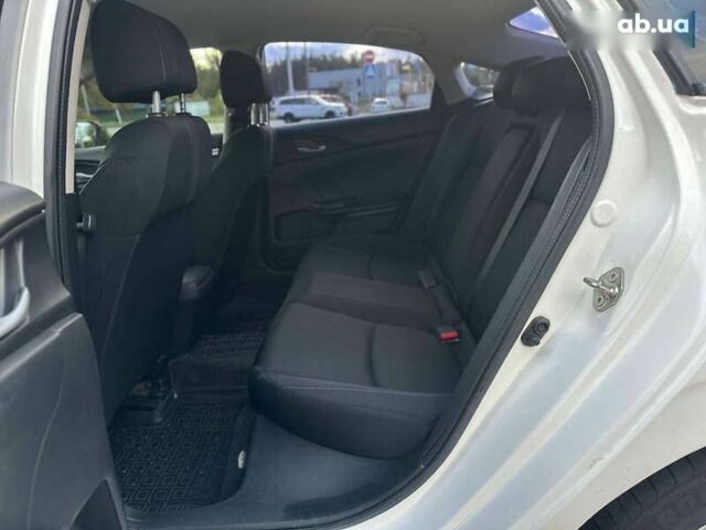 Хонда Цивик 2016 в Киеве на Automoto.ua Хонда Цивик, объемом двигателя 2 л и пробегом 153 тыс. км за 12950 $, фото 29 на Automoto.ua