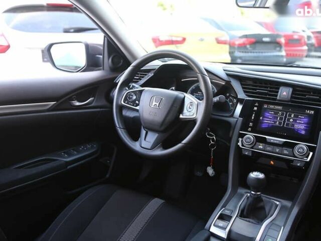 Хонда Цивик, объемом двигателя 2 л и пробегом 120 тыс. км за 11000 $, фото 14 на Automoto.ua