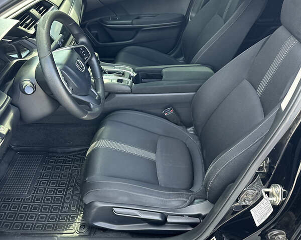 Хонда Цивик, объемом двигателя 2 л и пробегом 195 тыс. км за 12200 $, фото 9 на Automoto.ua