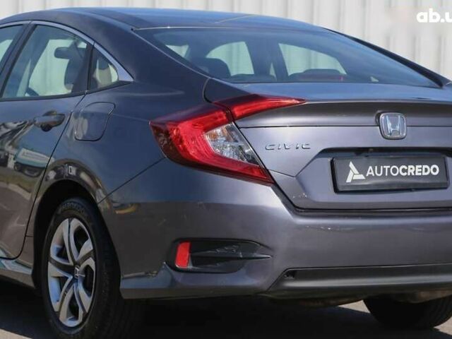 Хонда Цивик, объемом двигателя 2 л и пробегом 120 тыс. км за 11000 $, фото 7 на Automoto.ua