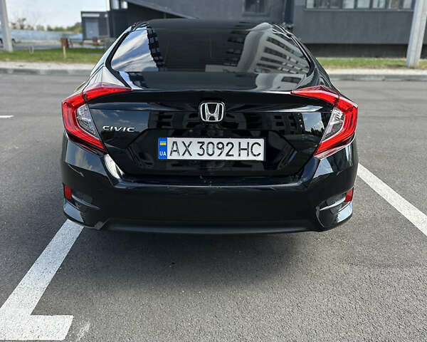 Хонда Цивик, объемом двигателя 2 л и пробегом 195 тыс. км за 12200 $, фото 4 на Automoto.ua