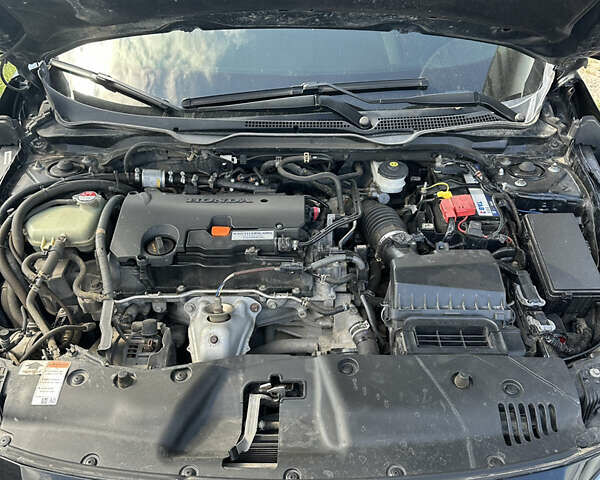 Хонда Цивик, объемом двигателя 2 л и пробегом 195 тыс. км за 12200 $, фото 13 на Automoto.ua