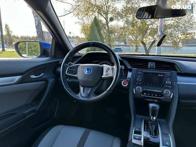 Хонда Цивик 2016 в Киеве на Automoto.ua Хонда Цивик, объемом двигателя 2 л и пробегом 129 тыс. км за 12800 $, фото 22 на Automoto.ua