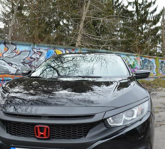 Хонда Сівік, об'ємом двигуна 2 л та пробігом 124 тис. км за 13999 $, фото 2 на Automoto.ua