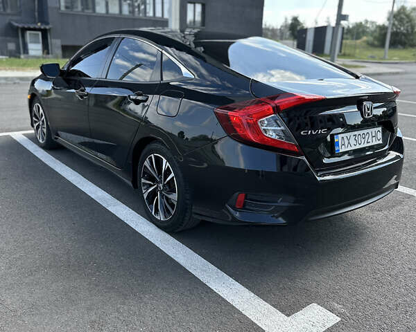 Хонда Цивик, объемом двигателя 2 л и пробегом 195 тыс. км за 12200 $, фото 3 на Automoto.ua