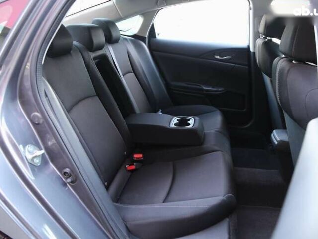 Хонда Цивик, объемом двигателя 2 л и пробегом 120 тыс. км за 11000 $, фото 10 на Automoto.ua