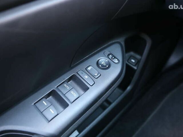 Хонда Цивик, объемом двигателя 2 л и пробегом 120 тыс. км за 11000 $, фото 24 на Automoto.ua