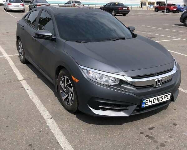 Хонда Сівік, об'ємом двигуна 2 л та пробігом 70 тис. км за 16799 $, фото 1 на Automoto.ua