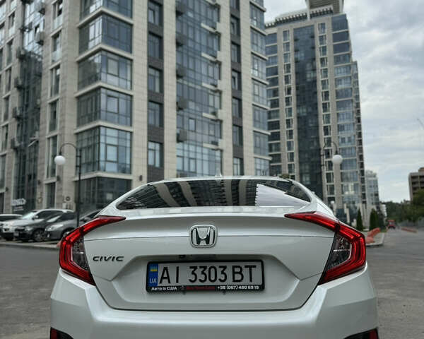 Хонда Цивик, объемом двигателя 1.5 л и пробегом 137 тыс. км за 15900 $, фото 19 на Automoto.ua