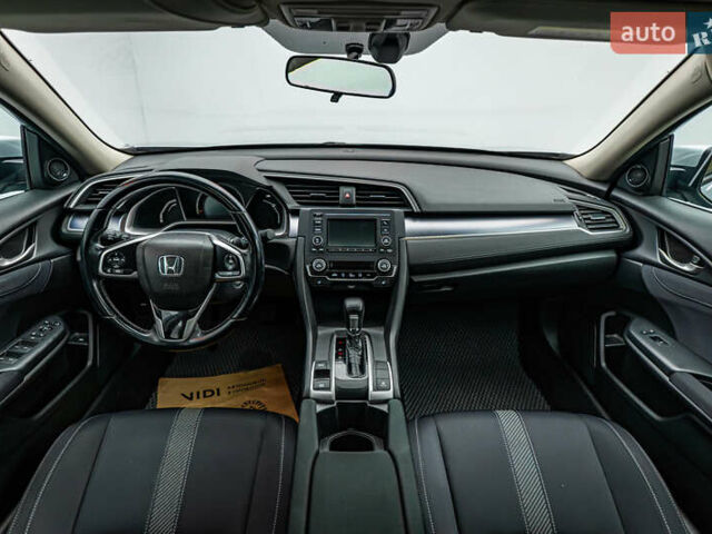 Хонда Цивик, объемом двигателя 1.6 л и пробегом 141 тыс. км за 15995 $, фото 9 на Automoto.ua