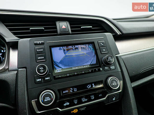 Хонда Цивик, объемом двигателя 1.6 л и пробегом 141 тыс. км за 15995 $, фото 16 на Automoto.ua