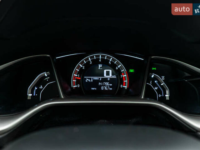 Хонда Цивик, объемом двигателя 1.6 л и пробегом 141 тыс. км за 15995 $, фото 12 на Automoto.ua