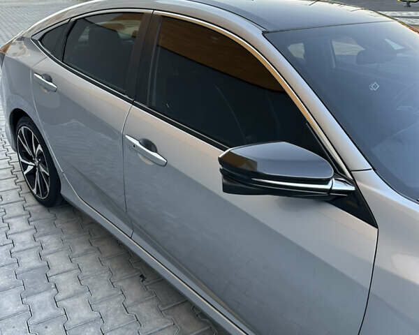 Хонда Цивик, объемом двигателя 2 л и пробегом 85 тыс. км за 16500 $, фото 2 на Automoto.ua