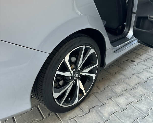 Хонда Цивик, объемом двигателя 2 л и пробегом 85 тыс. км за 16500 $, фото 28 на Automoto.ua