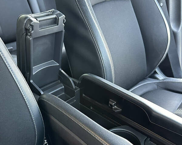 Хонда Цивик, объемом двигателя 2 л и пробегом 85 тыс. км за 16500 $, фото 17 на Automoto.ua