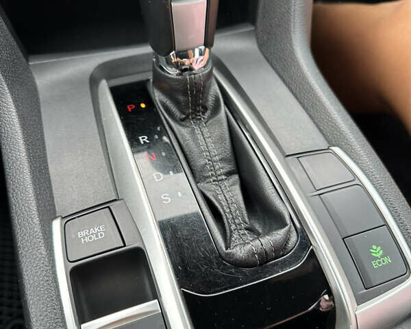 Хонда Цивик, объемом двигателя 2 л и пробегом 85 тыс. км за 16500 $, фото 56 на Automoto.ua