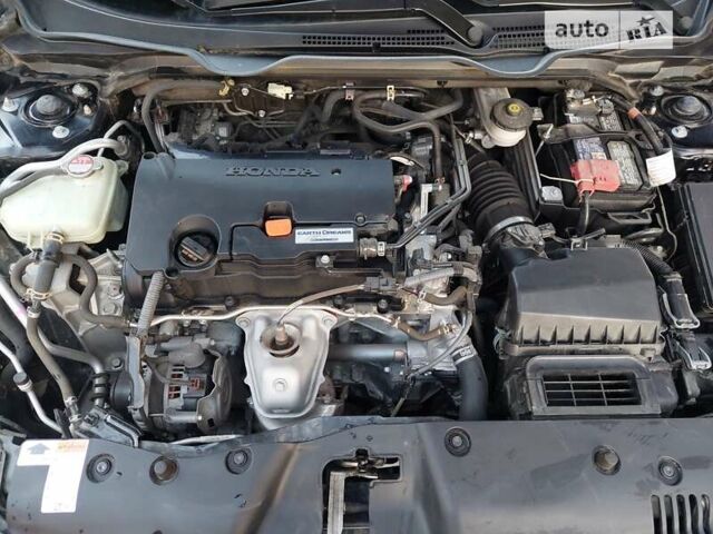 Хонда Цивик, объемом двигателя 2 л и пробегом 33 тыс. км за 17900 $, фото 23 на Automoto.ua