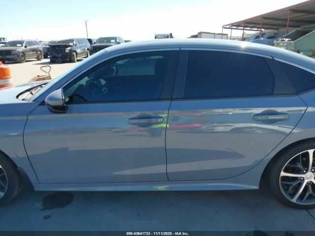 Хонда Цивик, объемом двигателя 1.5 л и пробегом 40 тыс. км за 6000 $, фото 14 на Automoto.ua