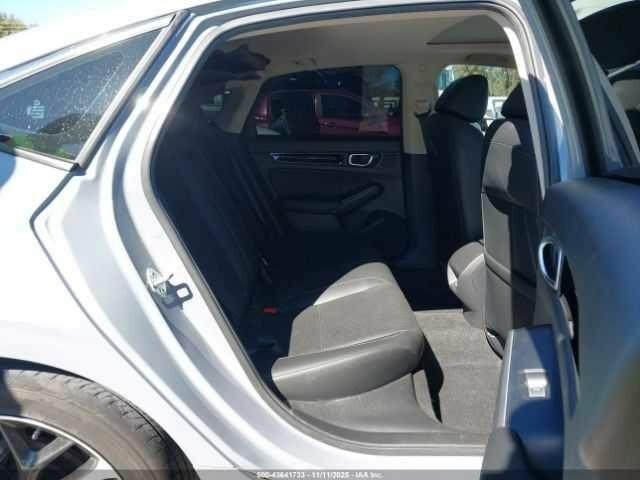 Хонда Цивик, объемом двигателя 1.5 л и пробегом 40 тыс. км за 6000 $, фото 7 на Automoto.ua