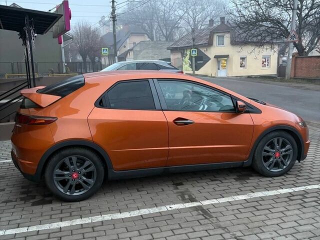 Желтый Хонда Цивик, объемом двигателя 1.8 л и пробегом 293 тыс. км за 5800 $, фото 13 на Automoto.ua