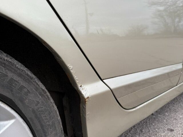 Желтый Хонда Цивик, объемом двигателя 1.8 л и пробегом 156 тыс. км за 6700 $, фото 7 на Automoto.ua