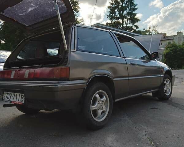 Серый Хонда Цивик, объемом двигателя 1.4 л и пробегом 300 тыс. км за 1399 $, фото 21 на Automoto.ua