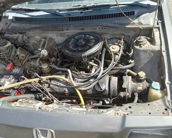 Серый Хонда Цивик, объемом двигателя 1.4 л и пробегом 300 тыс. км за 1399 $, фото 4 на Automoto.ua