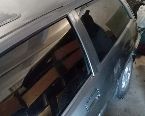 Серый Хонда Цивик, объемом двигателя 1.4 л и пробегом 300 тыс. км за 1399 $, фото 35 на Automoto.ua