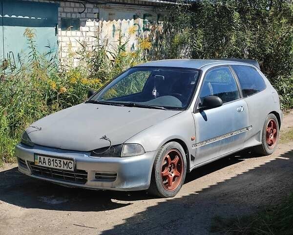 Серый Хонда Цивик, объемом двигателя 1.3 л и пробегом 280 тыс. км за 2000 $, фото 1 на Automoto.ua