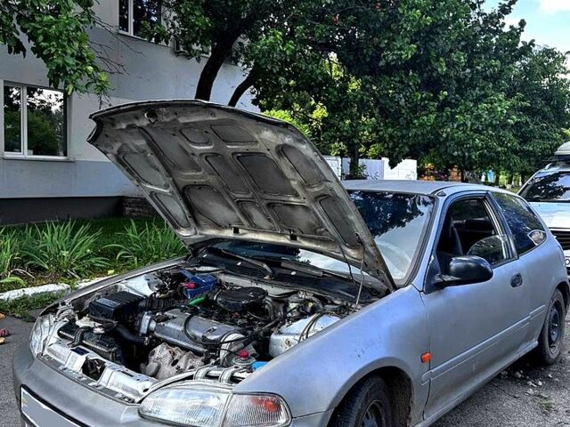 Серый Хонда Цивик, объемом двигателя 1.5 л и пробегом 0 тыс. км за 1800 $, фото 4 на Automoto.ua