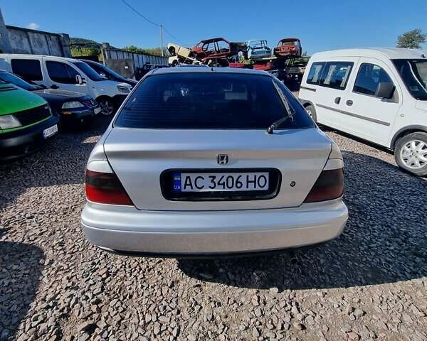 Серый Хонда Цивик, объемом двигателя 1.5 л и пробегом 239 тыс. км за 2100 $, фото 6 на Automoto.ua