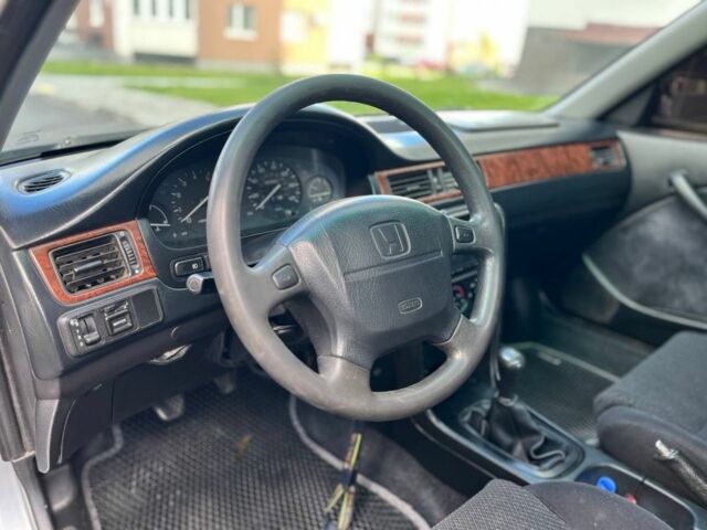 Серый Хонда Цивик, объемом двигателя 1.5 л и пробегом 460 тыс. км за 2399 $, фото 21 на Automoto.ua