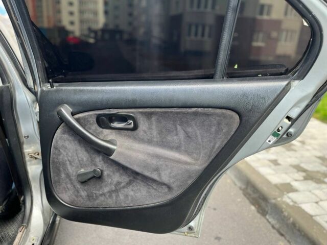 Серый Хонда Цивик, объемом двигателя 1.5 л и пробегом 460 тыс. км за 2399 $, фото 13 на Automoto.ua