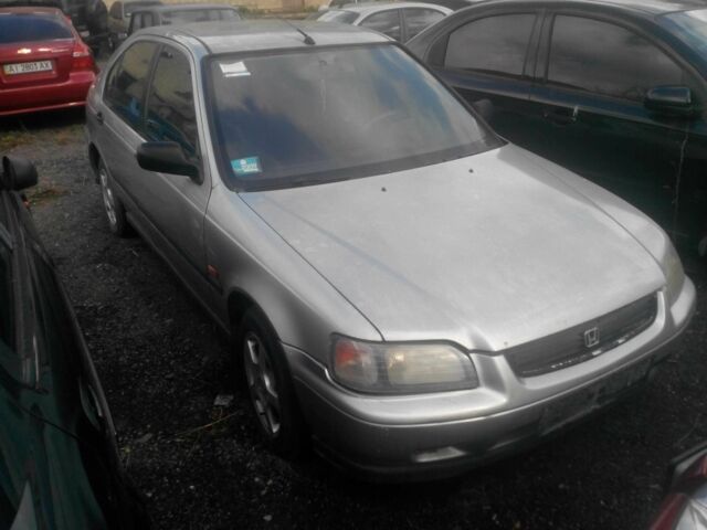 Серый Хонда Цивик, объемом двигателя 1.4 л и пробегом 1000 тыс. км за 506 $, фото 1 на Automoto.ua