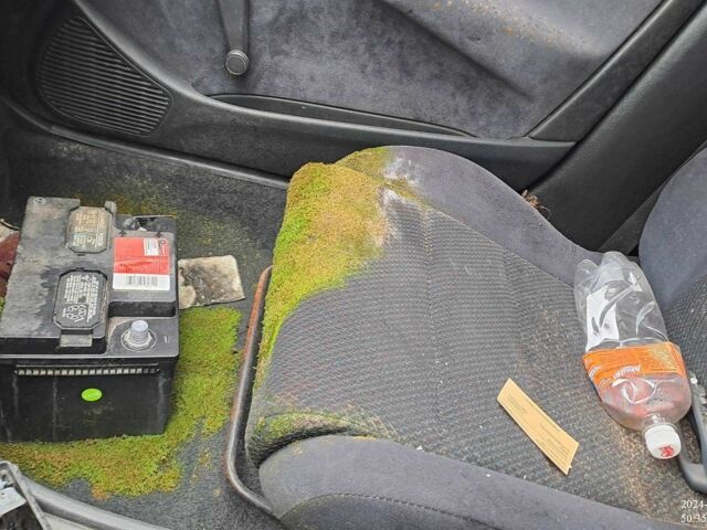 Серый Хонда Цивик, объемом двигателя 1.4 л и пробегом 1000 тыс. км за 506 $, фото 8 на Automoto.ua