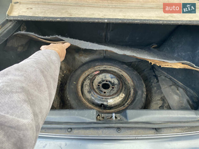 Хонда Цивик 1999 в Кропивницком (Кировограде) на Automoto.ua Серый Хонда Цивик, объемом двигателя 1.4 л и пробегом 300 тыс. км за 2700 $, фото 10 на Automoto.ua