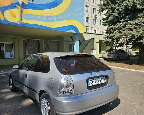 Серый Хонда Цивик, объемом двигателя 1.4 л и пробегом 184 тыс. км за 4500 $, фото 1 на Automoto.ua