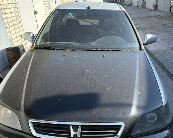 Серый Хонда Цивик, объемом двигателя 1.49 л и пробегом 308 тыс. км за 1000 $, фото 1 на Automoto.ua