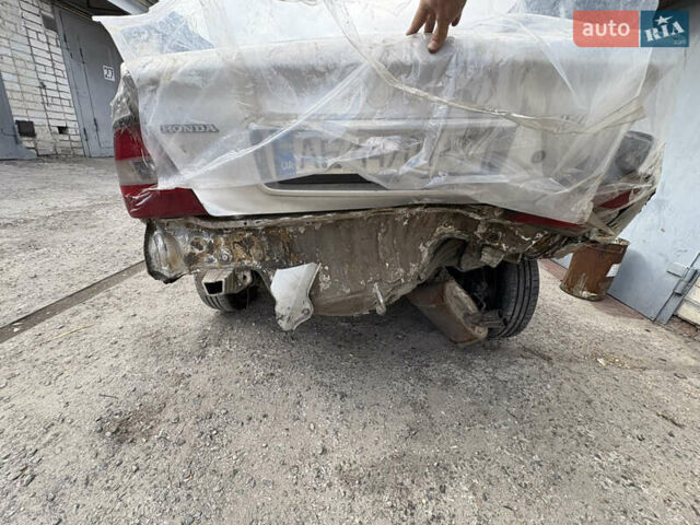 Серый Хонда Цивик, объемом двигателя 1.49 л и пробегом 308 тыс. км за 1000 $, фото 7 на Automoto.ua