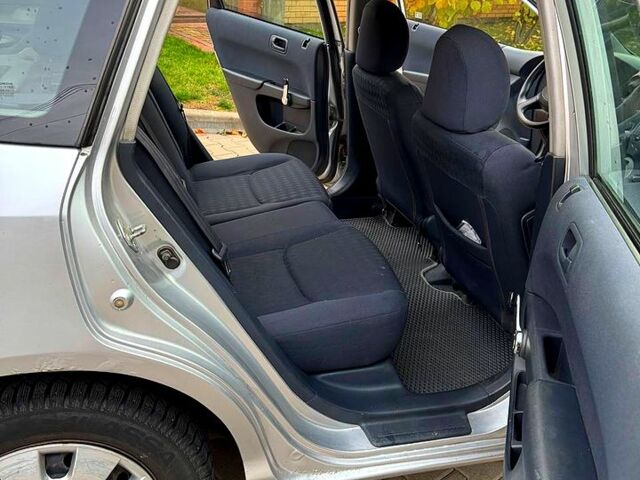 Серый Хонда Цивик, объемом двигателя 1.6 л и пробегом 248 тыс. км за 3600 $, фото 5 на Automoto.ua