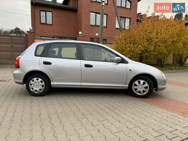 Серый Хонда Цивик, объемом двигателя 1.59 л и пробегом 250 тыс. км за 4099 $, фото 4 на Automoto.ua