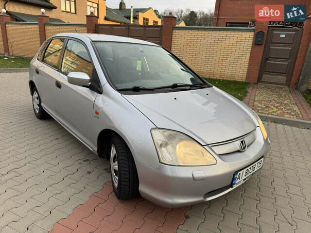 Серый Хонда Цивик, объемом двигателя 1.59 л и пробегом 250 тыс. км за 4099 $, фото 3 на Automoto.ua