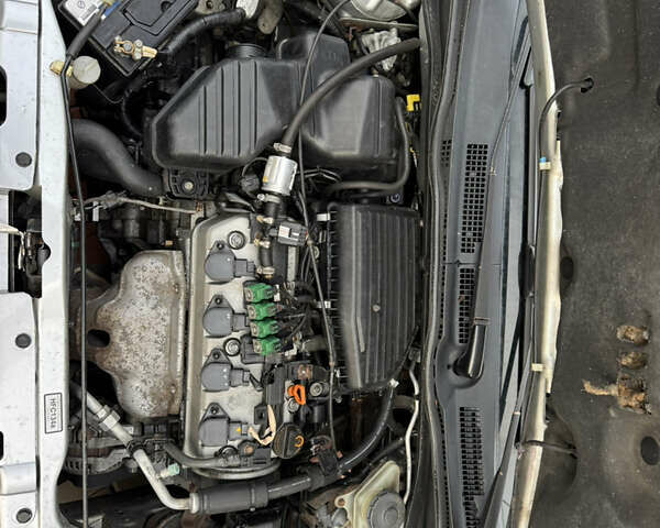 Серый Хонда Цивик, объемом двигателя 1.59 л и пробегом 250 тыс. км за 4099 $, фото 11 на Automoto.ua