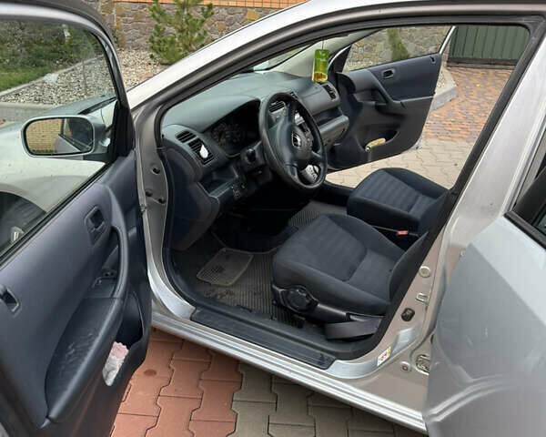 Серый Хонда Цивик, объемом двигателя 1.59 л и пробегом 250 тыс. км за 4099 $, фото 14 на Automoto.ua