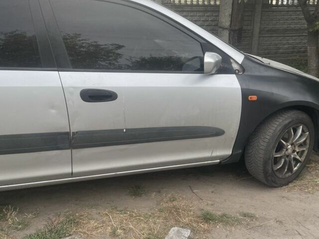 Серый Хонда Цивик, объемом двигателя 1.6 л и пробегом 142 тыс. км за 1700 $, фото 3 на Automoto.ua