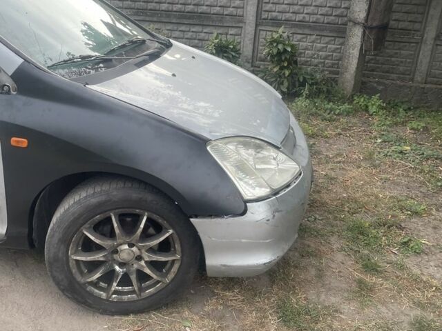 Серый Хонда Цивик, объемом двигателя 1.6 л и пробегом 142 тыс. км за 1700 $, фото 4 на Automoto.ua