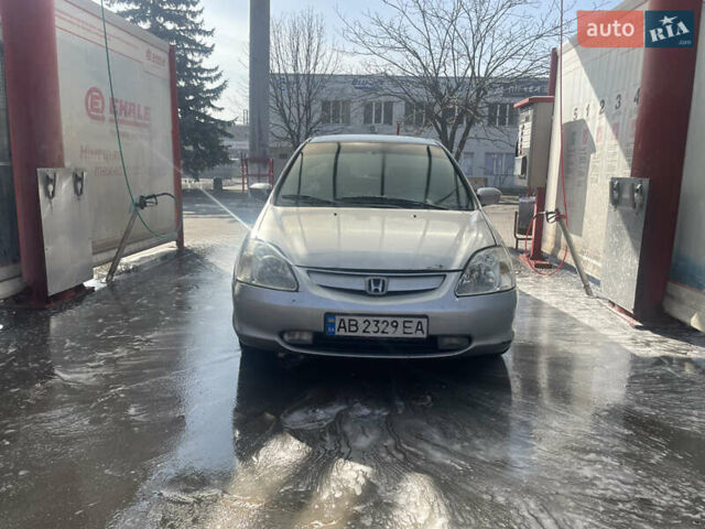 Серый Хонда Цивик, объемом двигателя 1.6 л и пробегом 328 тыс. км за 2900 $, фото 2 на Automoto.ua